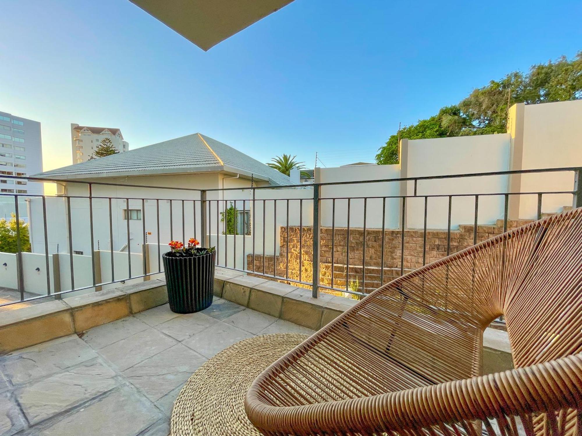 12 Ocean Decks Apartment